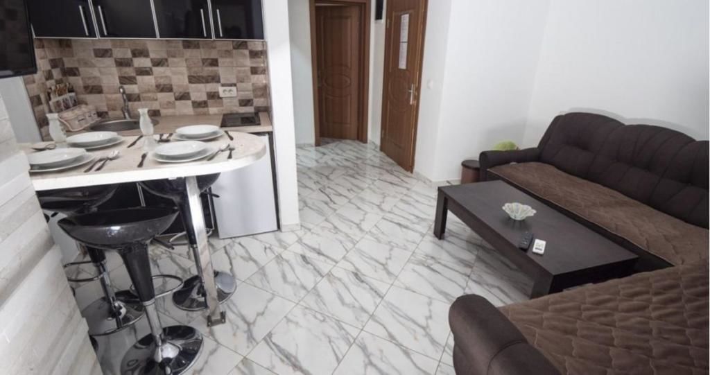 Апарт-отели Apart Hotel Kajic DV Добра-Вода