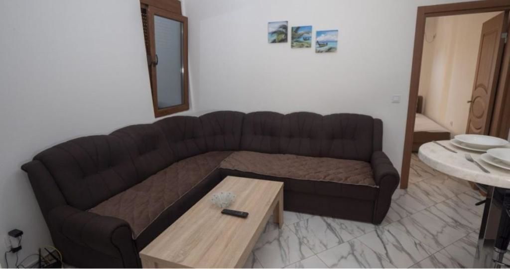 Апарт-отели Apart Hotel Kajic DV Добра-Вода