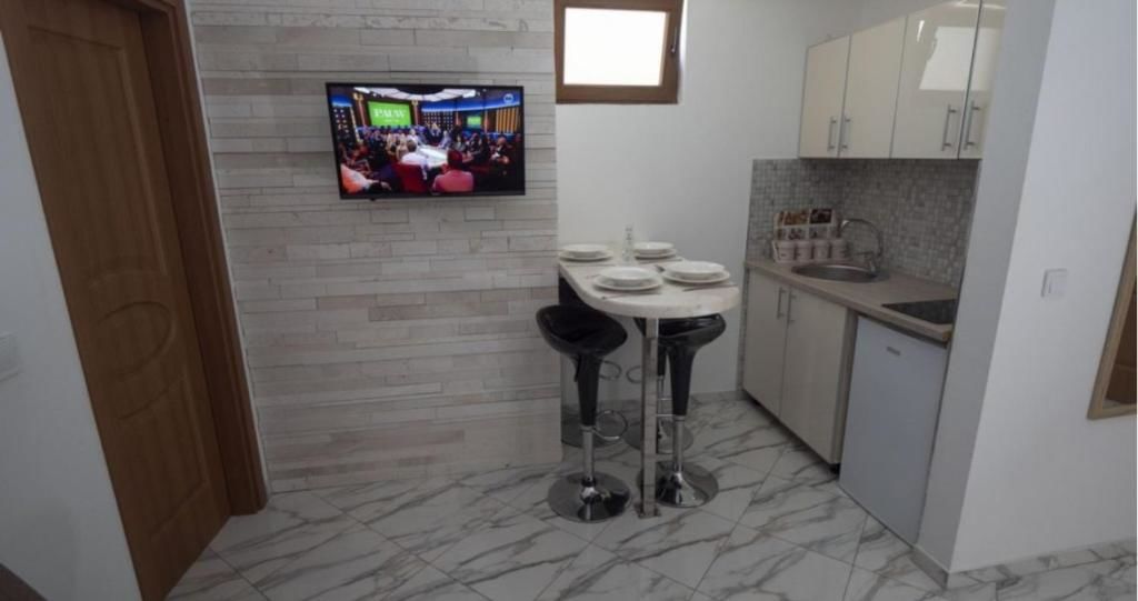 Апарт-отели Apart Hotel Kajic DV Добра-Вода