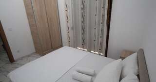 Апарт-отели Apart Hotel Kajic DV Добра-Вода Апартаменты с 2 спальнями-47