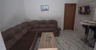 Апарт-отели Apart Hotel Kajic DV Добра-Вода Апартаменты с 2 спальнями-9