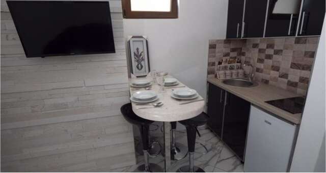 Апарт-отели Apart Hotel Kajic DV Добра-Вода-16